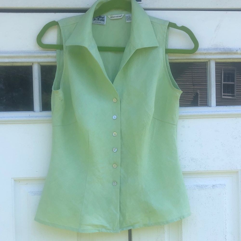 100% Irish Linen Tailored Soft Green Button Down Collard Blouse Size Medium